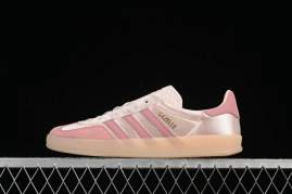 Picture of Adidas Gazelle _SKUfw19954545473545812fw